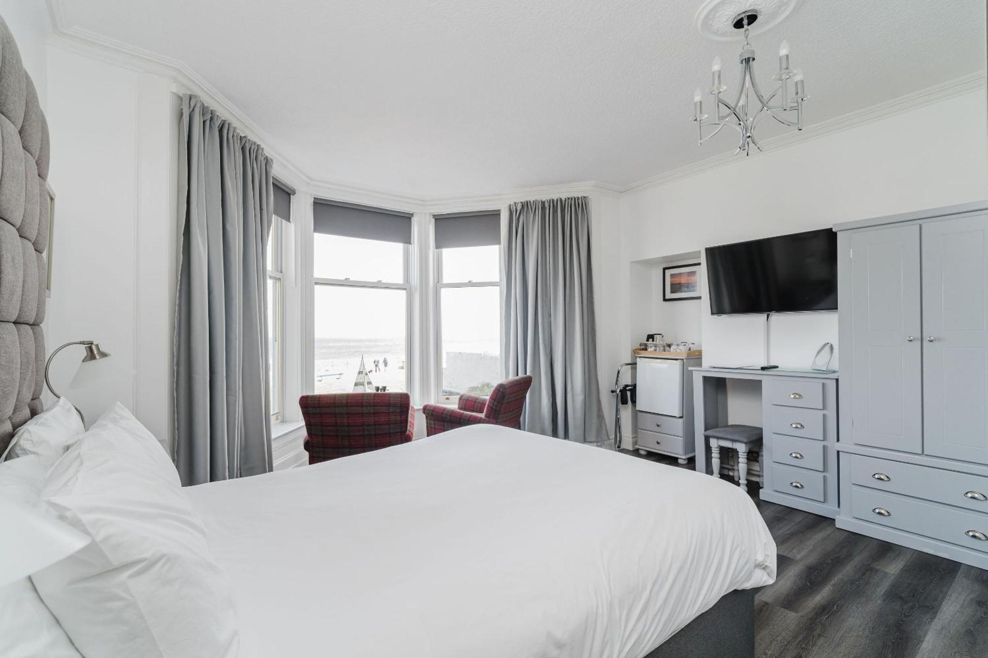 The Roxburgh Guest Accommodation Berwick Upon Tweed Exterior photo