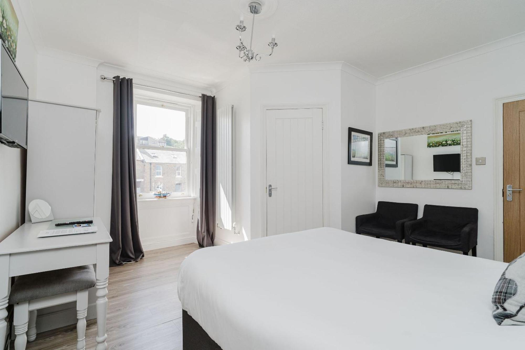The Roxburgh Guest Accommodation Berwick Upon Tweed Exterior photo